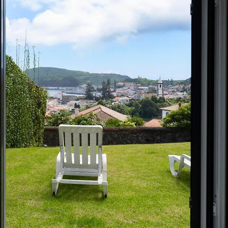 بيت للعطل The Family House *