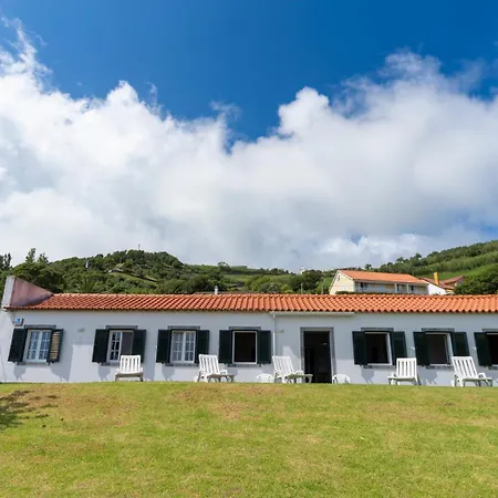 بيت للعطل The Family House