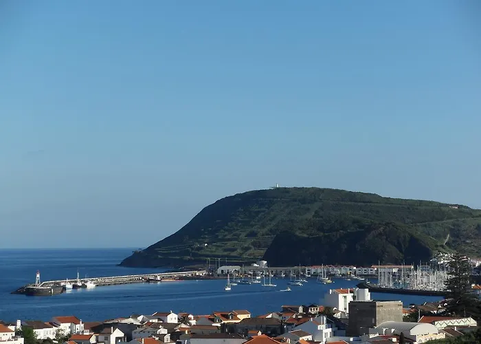 度假居 The Family House *